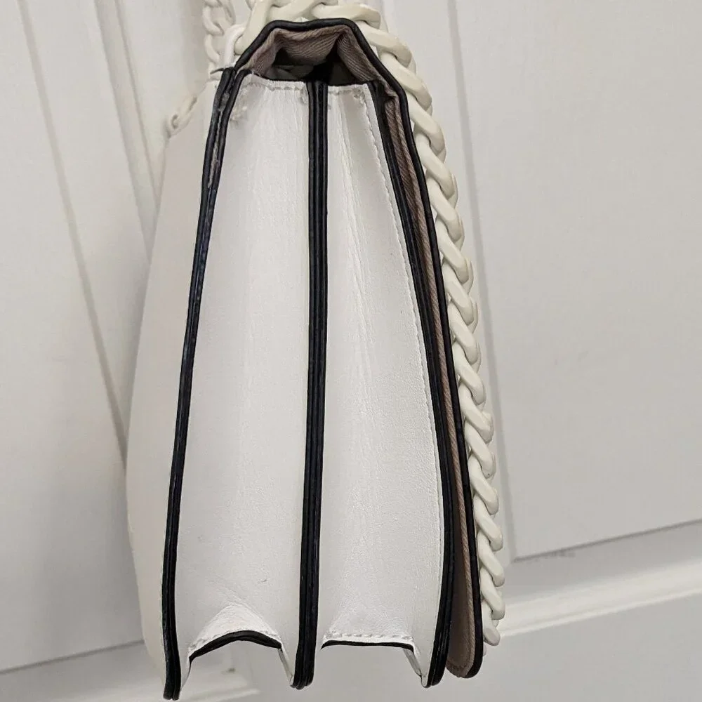 ALDO Greenwald Crossbody Bag Medium White Overflow With Metal Chain - Picture 7 of 16
